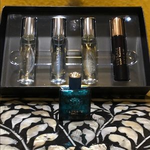 Men’s Versace travel set.